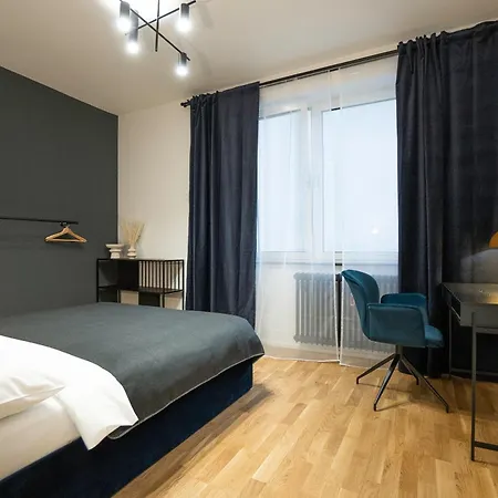 Brand New! Selfcheck-In, King Size Bed, Free Wi-Fi-3